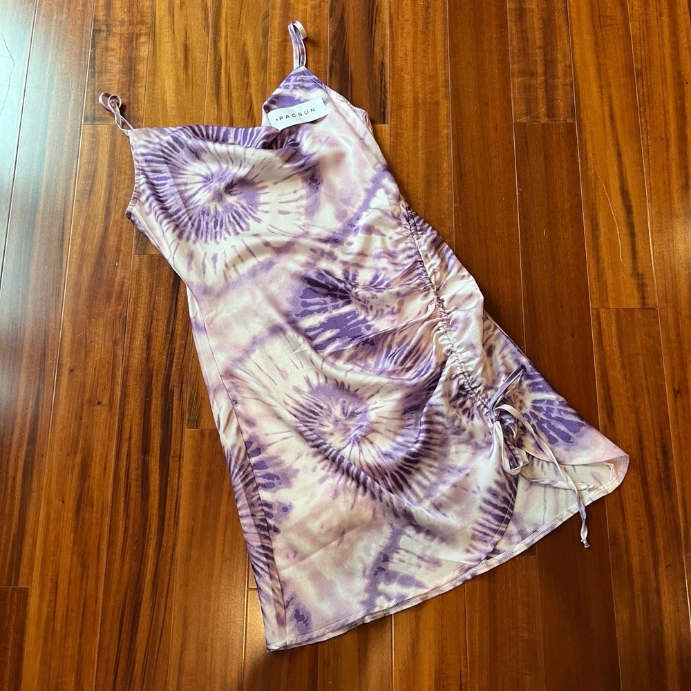 New NWT PacSun Kendall & Kylie Tie-dye Dress Purple Ruched Drape Size Small‎
